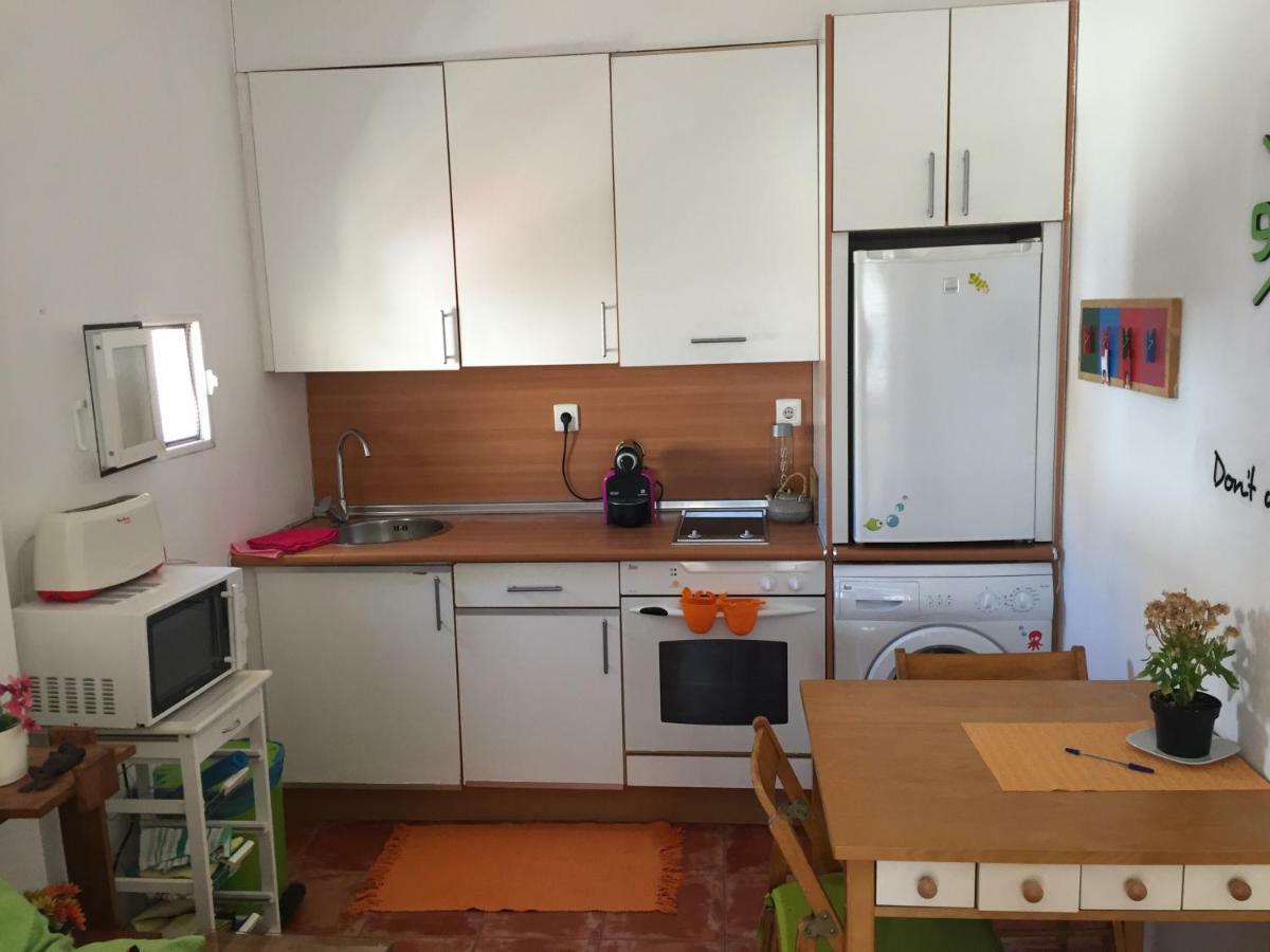 Louie Louie Apartment Old Town ตาร์ราโกนา ภายนอก รูปภาพ